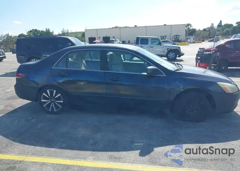 2004 Honda Accord 2.4 Lx from USA, damaged, VIN 1HGCM56324A094318